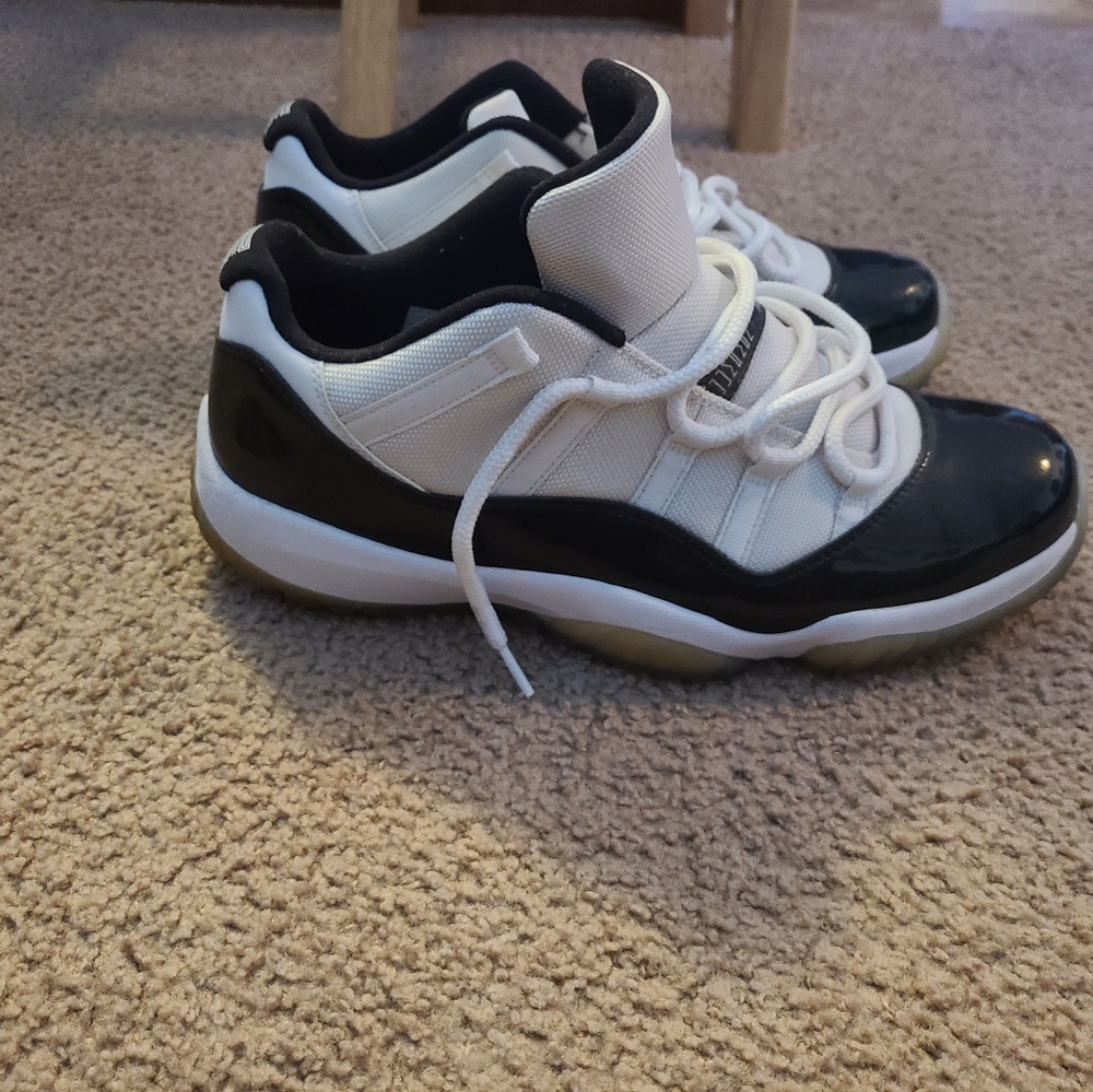 COPY - Jordan 11's Low - Picture 5 of 5